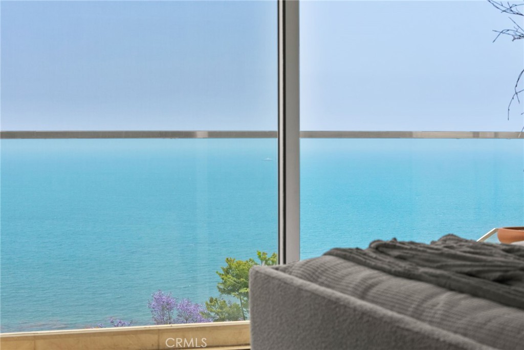 E76b6197 1ecc 43e6 B845 2710897192ca