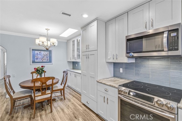 Detail Gallery Image 11 of 33 For 497 Avenida Sevilla #C,  Laguna Woods,  CA 92637 - 2 Beds | 2 Baths