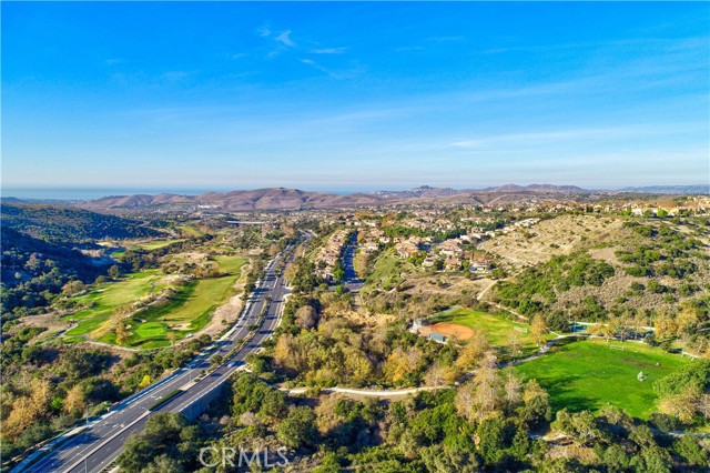 71 Via Almeria, San Clemente CA: https://media.crmls.org/medias/e76cc1a0-611c-4045-93ac-746c443e44c8.jpg