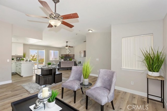 32776 Zircon Road, Lucerne Valley CA: https://media.crmls.org/medias/e76cc3ee-5643-4ccb-afa6-1d6cfdf80271.jpg