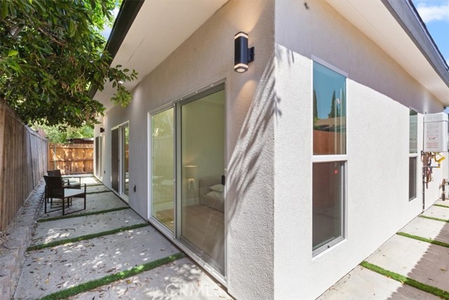 22452 Dolorosa Street, Woodland Hills CA: https://media.crmls.org/medias/e76cce7d-0633-4ac2-aac0-b69f204af268.jpg