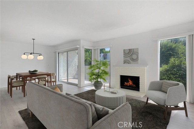 Detail Gallery Image 4 of 14 For 11818 Moorpark St #X,  Studio City,  CA 91604 - 2 Beds | 2/1 Baths