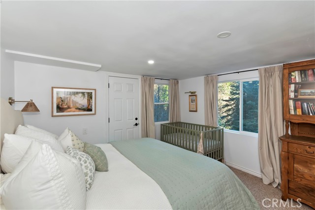 687 Spring, Cedarpines Park CA: https://media.crmls.org/medias/e76d8fd7-b5e7-48f7-a7bb-f84b5c319050.jpg