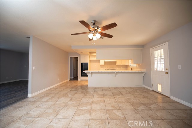 Detail Gallery Image 6 of 23 For 14060 Cronese Rd, Apple Valley,  CA 92307 - 3 Beds | 2/1 Baths