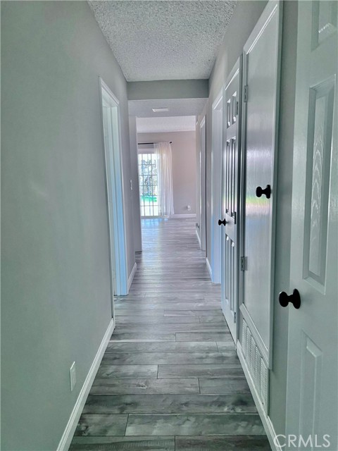 Detail Gallery Image 6 of 8 For 6151 Tyndall Dr, Huntington Beach,  CA 92647 - 3 Beds | 2 Baths