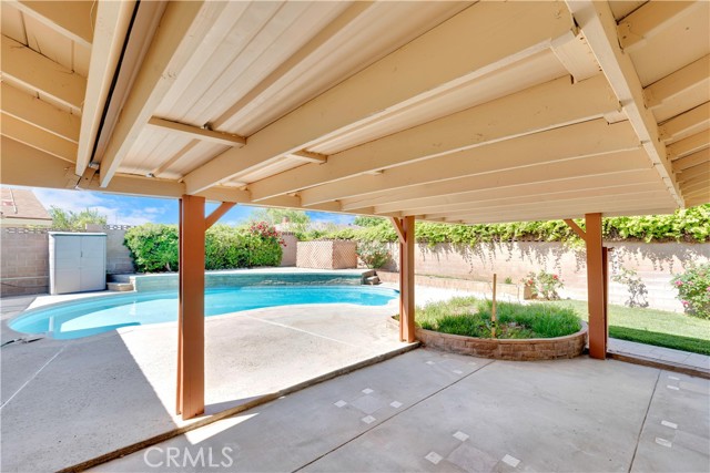 43719 21st W Street, Lancaster CA: https://media.crmls.org/medias/e76fbbf9-c385-4227-93df-c1bac2ff73a9.jpg