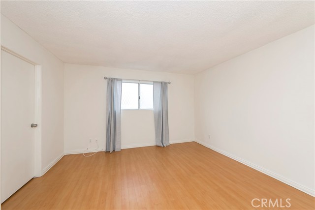 Detail Gallery Image 9 of 17 For 20444 Osage Ave #B,  Torrance,  CA 90503 - 2 Beds | 2 Baths