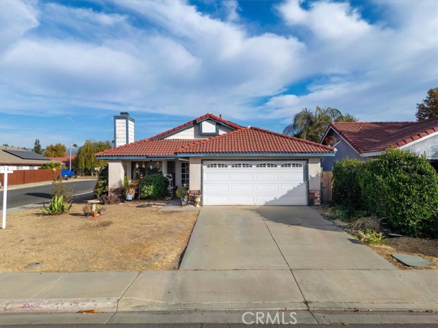 Detail Gallery Image 4 of 33 For 490 Stockholm Ct, Hemet,  CA 92545 - 3 Beds | 2 Baths