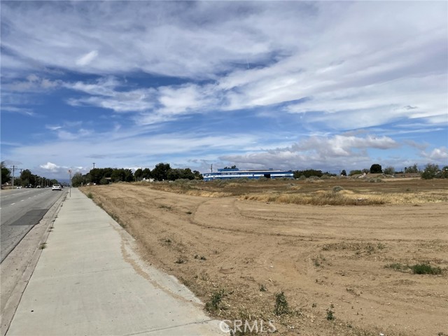 Image 2 of 6 For 0 Cor Ave I Challenger Way