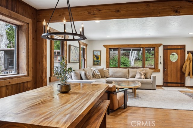 Detail Gallery Image 11 of 64 For 2965 Prefumo Canyon Rd, San Luis Obispo,  CA 93405 - 4 Beds | 3 Baths