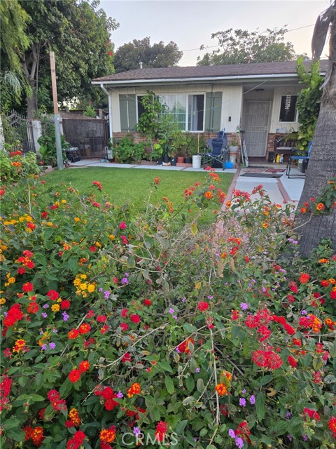 3 Bed Home for Sale in Los Angeles, California