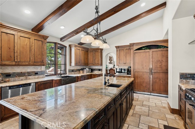 Detail Gallery Image 11 of 44 For 96 Canyon Creek, Irvine,  CA 92603 - 5 Beds | 6/2 Baths