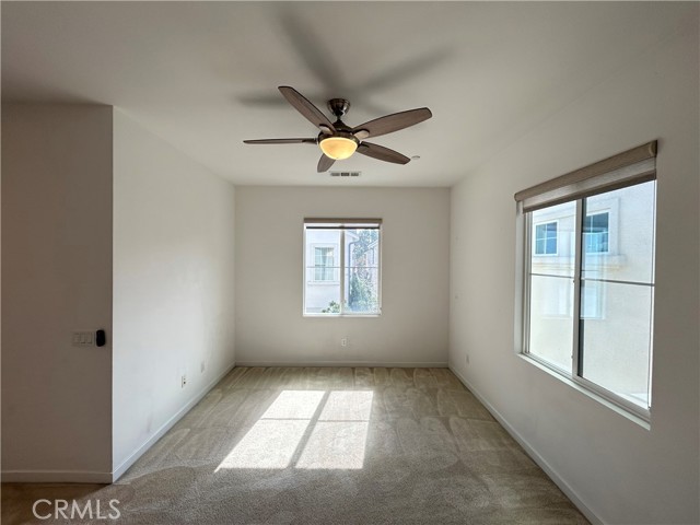 Detail Gallery Image 13 of 25 For 945 Vivid Ln, Costa Mesa,  CA 92626 - 4 Beds | 3 Baths