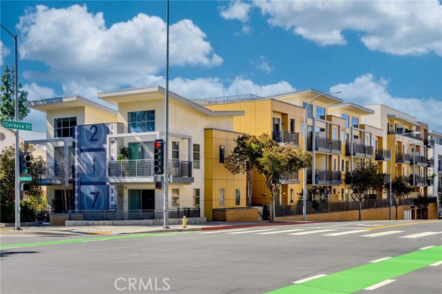 Image 1 for 217 S Marengo  #304