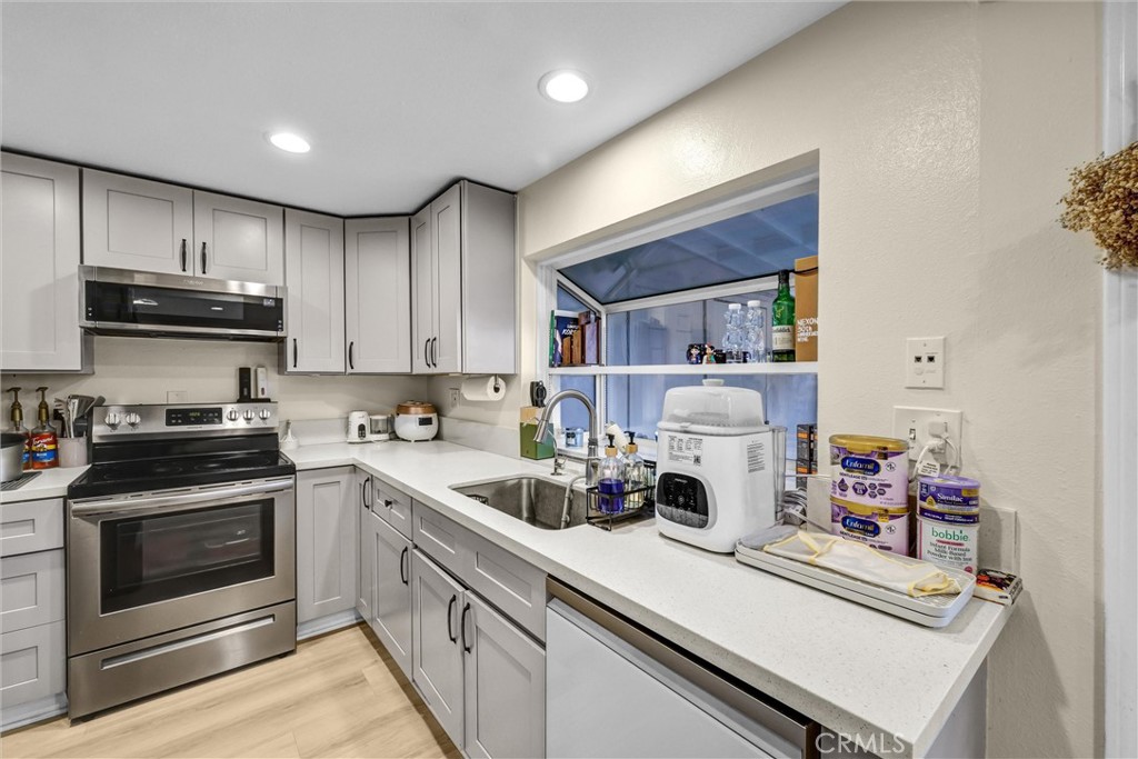 MLS #PW26153389 image #10