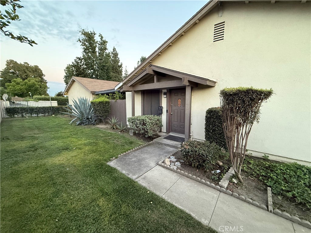 1360 N Placer Avenue