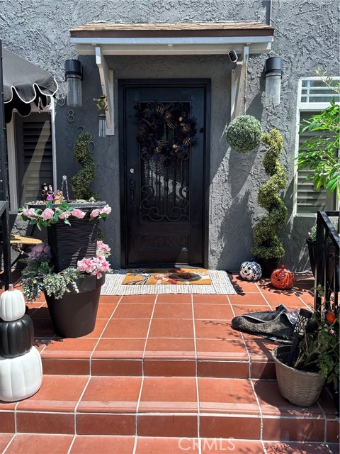 Detail Gallery Image 15 of 17 For 5820 Cimarron St, Los Angeles,  CA 90047 - 2 Beds | 1 Baths