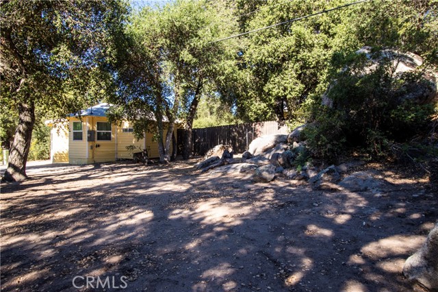 18670 Cryer Drive, Banning CA: https://media.crmls.org/medias/e778cf4c-cddc-49bd-ba8b-84a8a3399f1d.jpg