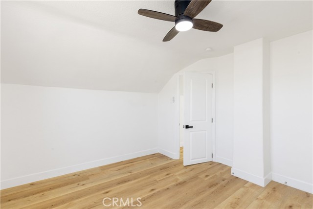 30985 Reservoir Avenue, Nuevo CA: https://media.crmls.org/medias/e779f9bb-caf9-47a4-8f84-1b59e4f37694.jpg