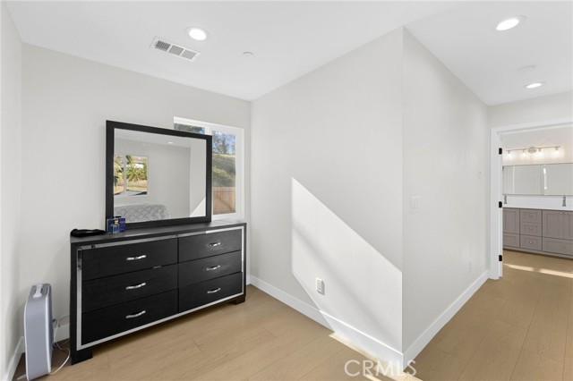 Detail Gallery Image 8 of 49 For 16897 Gunnerson, Lake Elsinore,  CA 92530 - 2 Beds | 2 Baths