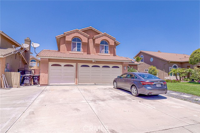 Detail Gallery Image 3 of 30 For 2965 Greenbriar Dr, Ontario,  CA 91761 - 5 Beds | 3 Baths