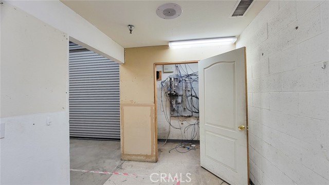  Commercial for Sale in Phelan, California