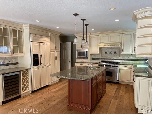Detail Gallery Image 6 of 25 For 43 Brena, Irvine,  CA 92620 - 4 Beds | 2/1 Baths