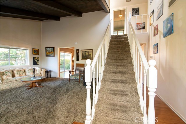 22654 Dolorosa Street, Woodland Hills CA: https://media.crmls.org/medias/e77bdbf5-14e3-4a49-a0f4-04b9a4fb180b.jpg