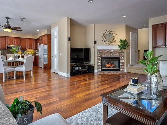Detail Gallery Image 8 of 44 For 780 Paseo De Leon, Newbury Park,  CA 91320 - 5 Beds | 3/1 Baths