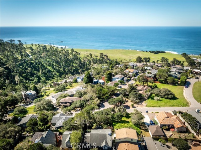 Detail Gallery Image 11 of 17 For 1606 Saint James, Cambria,  CA 93428 - – Beds | – Baths