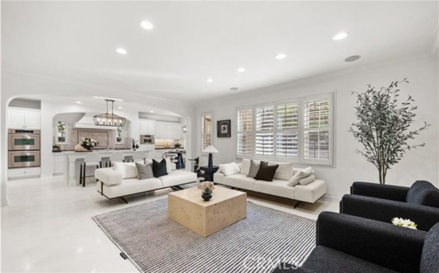 31 Prairie, Irvine CA: https://media.crmls.org/medias/e77c63d2-54ac-49c7-9a65-0951617505d5.jpg