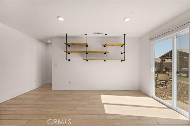 Detail Gallery Image 34 of 51 For 2520 S Spruce St, Visalia,  CA 93292 - 4 Beds | 2/1 Baths