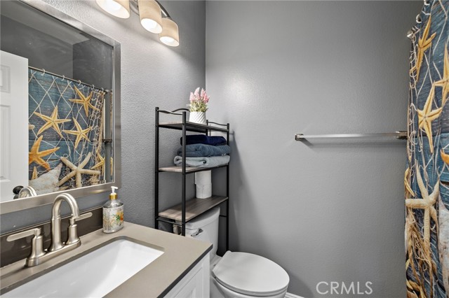 Detail Gallery Image 10 of 26 For 51 Calle De Los Ninos, Rancho Santa Margarita,  CA 92688 - 3 Beds | 2/1 Baths
