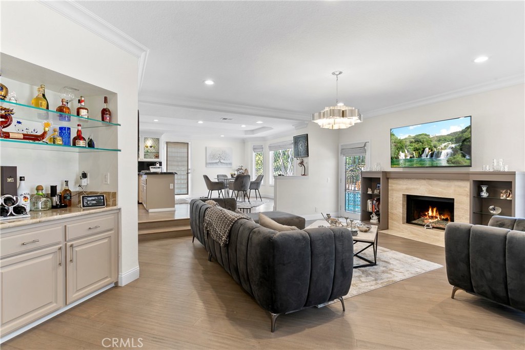 E77d57aa 1004 4d65 A7fd Fcf54f348fb4