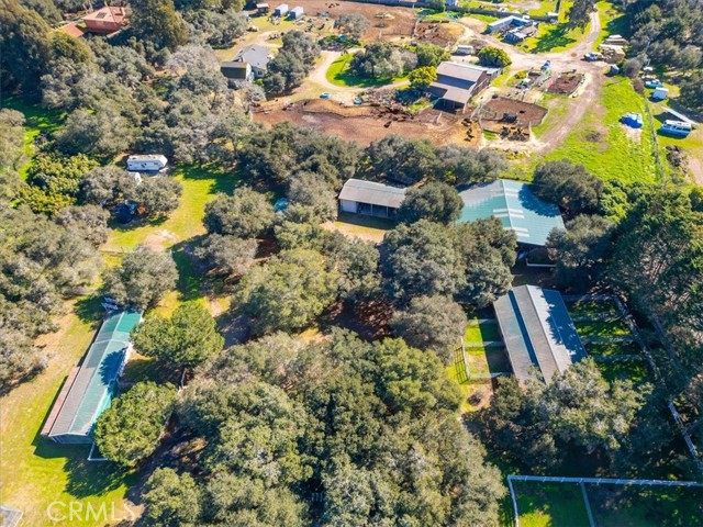 425 W El Campo Road, Arroyo Grande CA: https://media.crmls.org/medias/e77d82c9-eaa9-44d0-88cb-3a2b4517d45a.jpg