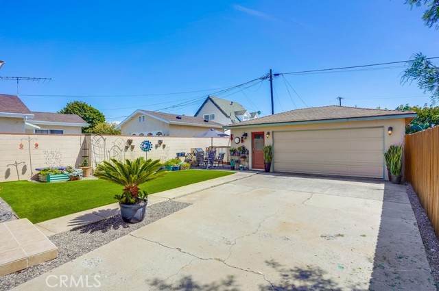 Detail Gallery Image 30 of 39 For 4574 W 163rd St, Lawndale,  CA 90260 - 3 Beds | 2 Baths