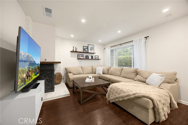 Detail Gallery Image 6 of 25 For 7658 Ellis Ave, Huntington Beach,  CA 92648 - 3 Beds | 2/1 Baths