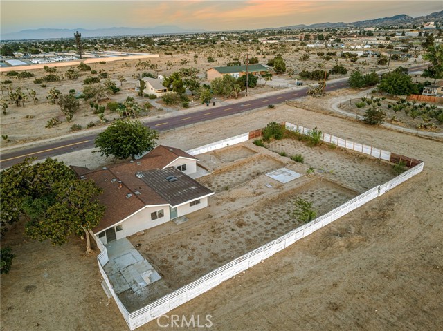 Detail Gallery Image 38 of 43 For 9474 Malpaso Rd, Phelan,  CA 92371 - 3 Beds | 2 Baths