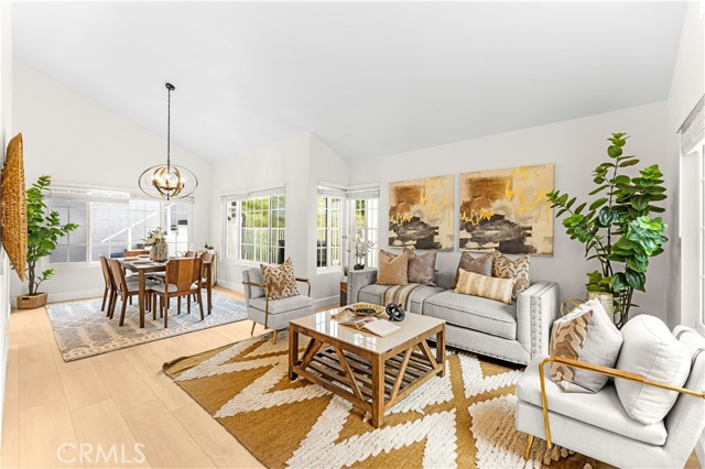20163 Corona Street, Corona CA: https://media.crmls.org/medias/e77f2438-8c47-421b-8c21-f7d3ce559a84.jpg