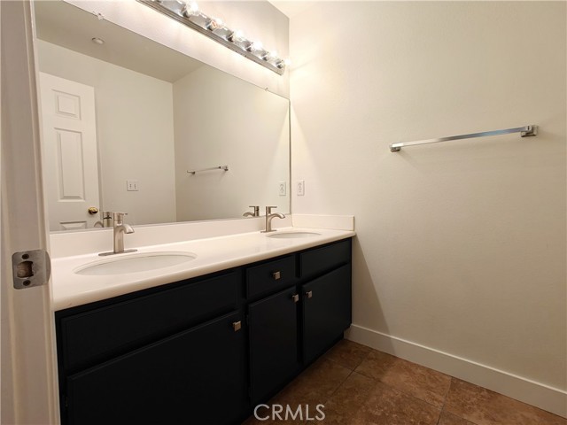 614 Timberwood, Irvine CA: https://media.crmls.org/medias/e77f31b2-7104-479e-803e-90f0a785c22b.jpg