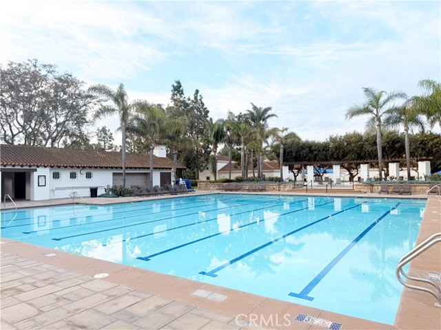 Detail Gallery Image 42 of 49 For 9 Lilac, Irvine,  CA 92618 - 3 Beds | 3 Baths