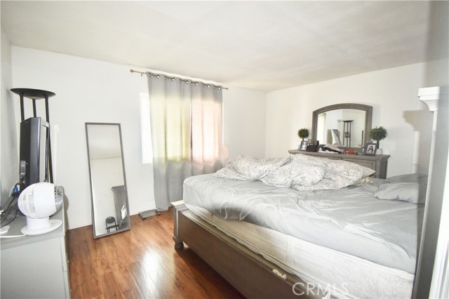 2245 W Vancouver Drive, Anaheim CA: https://media.crmls.org/medias/e77fa6d7-8af0-40cf-8d43-c1bd00d67eed.jpg