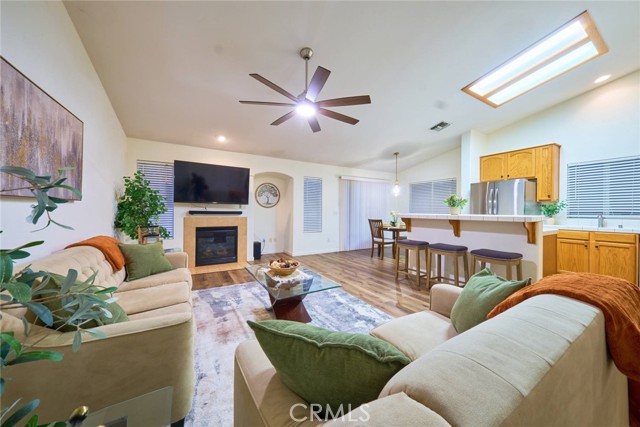 Detail Gallery Image 10 of 30 For 343 Silva Dr, Atwater,  CA 95301 - 4 Beds | 2 Baths