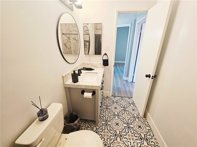 Detail Gallery Image 22 of 29 For 2124 Shamrock Way, Bakersfield,  CA 93304 - 2 Beds | 1 Baths