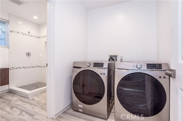 Detail Gallery Image 16 of 45 For 330 S Topanga Canyon Blvd., Topanga,  CA 90290 - 1 Beds | 1 Baths