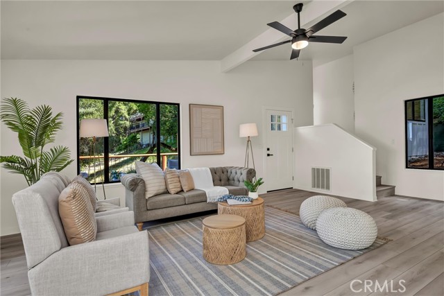 Detail Gallery Image 7 of 29 For 3095 S Lake Dr, Kelseyville,  CA 95451 - 2 Beds | 1/1 Baths