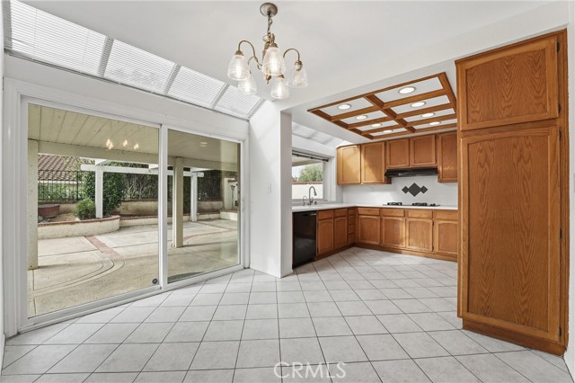 Detail Gallery Image 5 of 19 For 20430 via Madrid, Yorba Linda,  CA 92886 - 3 Beds | 2/1 Baths