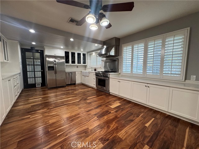 Detail Gallery Image 9 of 32 For 400 E Patwood, La Habra,  CA 90631 - 4 Beds | 2 Baths