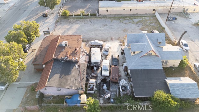 Image 42 of 47 For 855 Holt Avenue