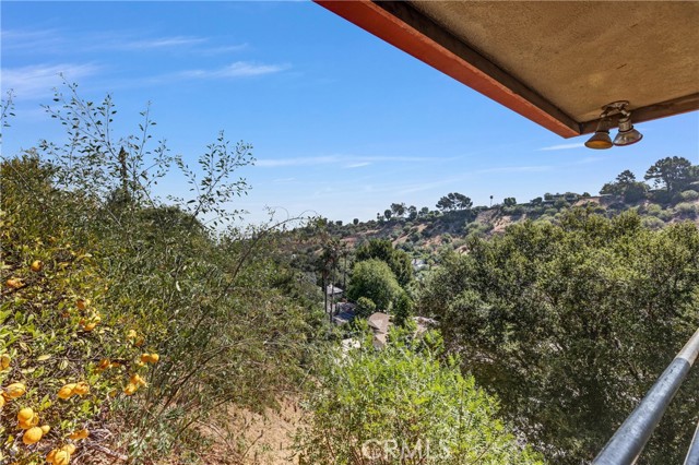 3868 Scadlock Lane, Sherman Oaks CA: https://media.crmls.org/medias/e782ba42-b842-47c6-bfa4-ba85fe69f5ea.jpg